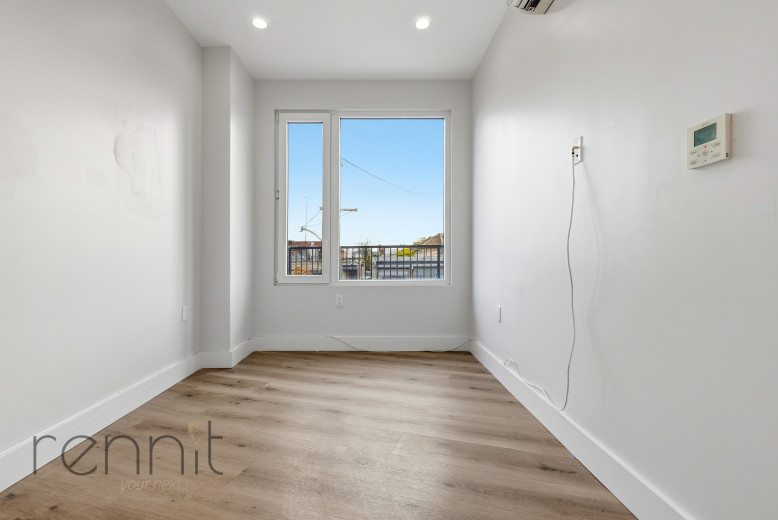 125 Kings Hwy, Apt 2G Image 8