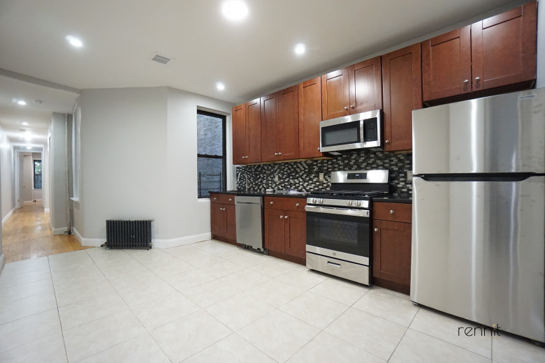 1300 Sterling Pl, Apt 1R Image 4