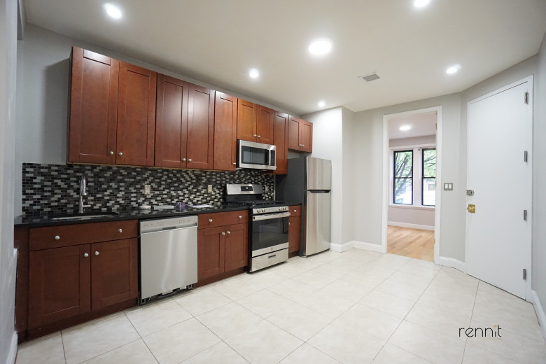 1300 Sterling Pl, Apt 1R Image 5