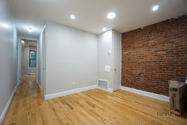 1300 Sterling Pl, Apt 1R Image 6