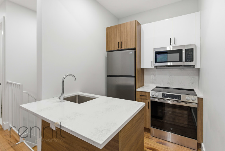 265 Malcolm X Blvd, Apt 1A Image 4