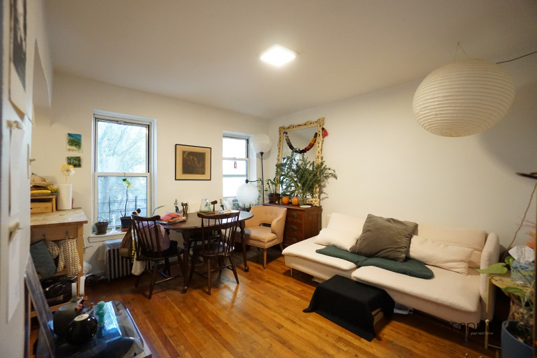 879 Park Ave, Apt 2 Image 3