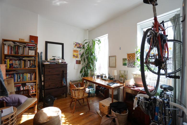 879 Park Ave, Apt 2 Image 7