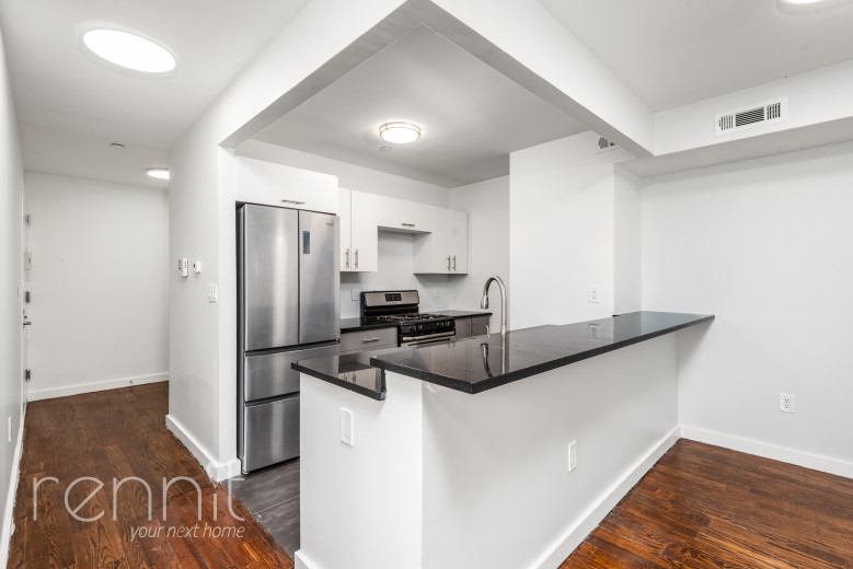 287 McGuinness Blvd, Apt 1A Image 4