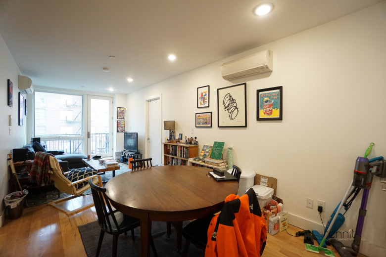 676 New York Ave, Apt 5B Image 19