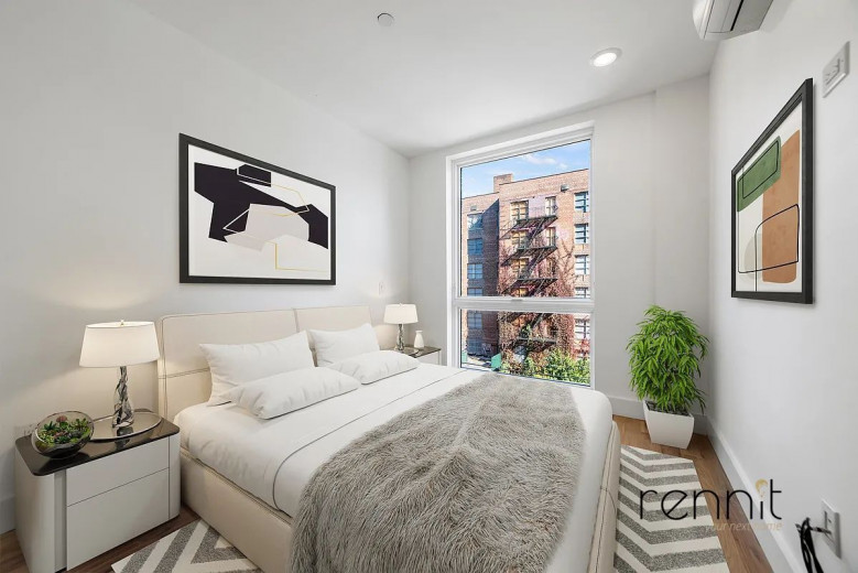 676 New York Ave, Apt 5B Image 4
