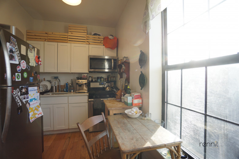 338 Clifton Pl, Apt 4F Image 2