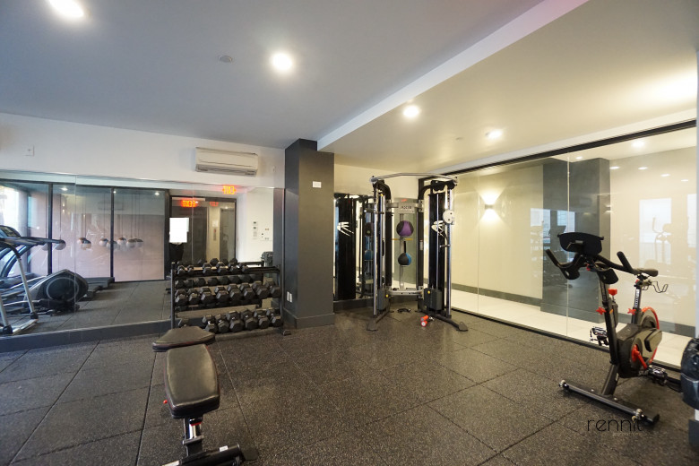 676 New York Ave, Apt 4A Image 22