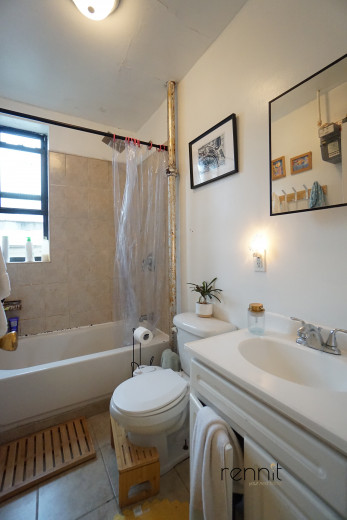 327 43rd St, Apt 11 Image 11