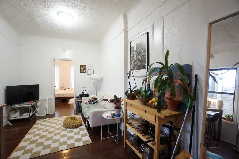 327 43rd St, Apt 11 Image 7