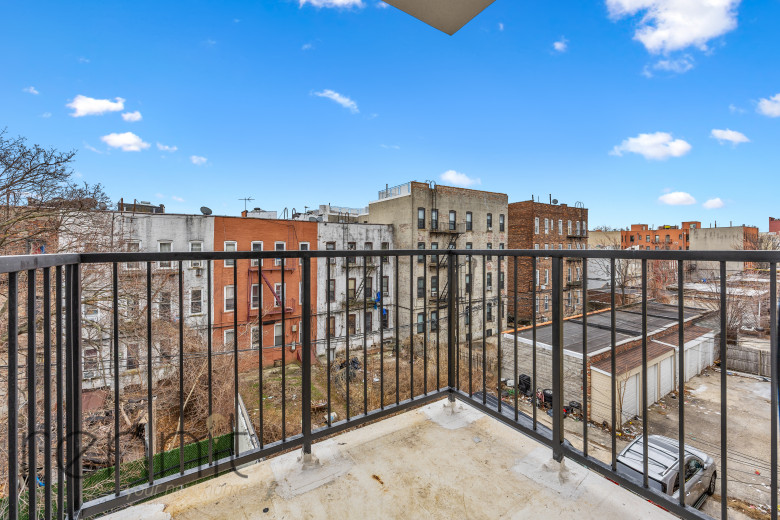1620 Prospect Pl, Apt 3R Image 7