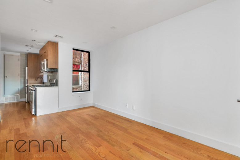 1675 Palmetto St, Apt 2R Image 1