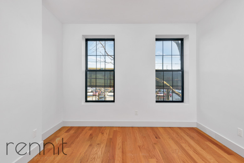 1675 Palmetto St, Apt 2R Image 4