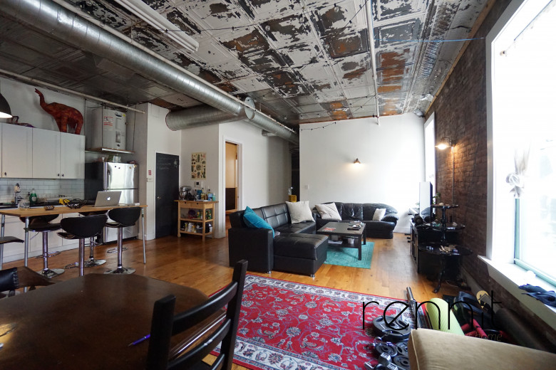 1093 Putnam Ave, Apt C Image 21