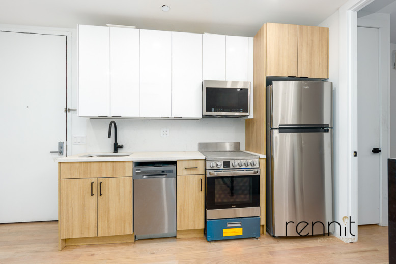 1708 Gates Ave #1A, Apt Ridgewood Image 3