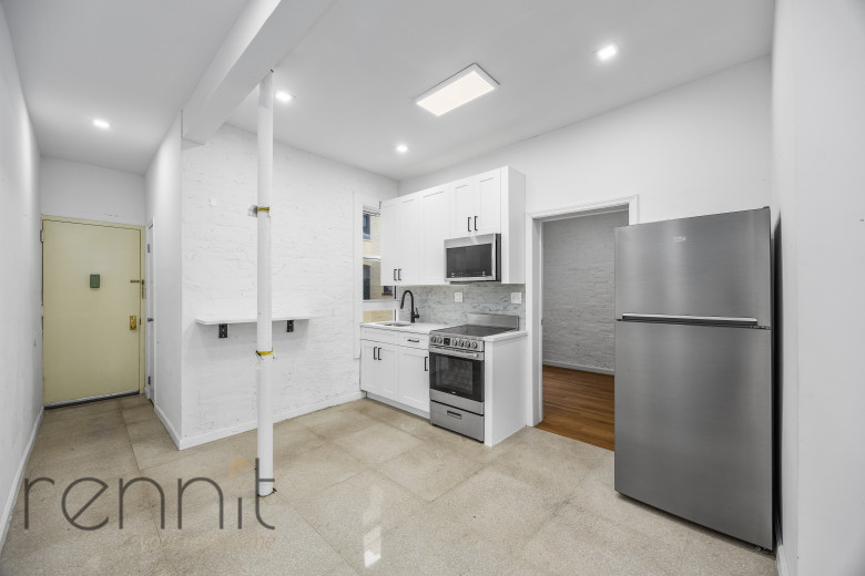245 Midwood St, Apt 8 Image 5