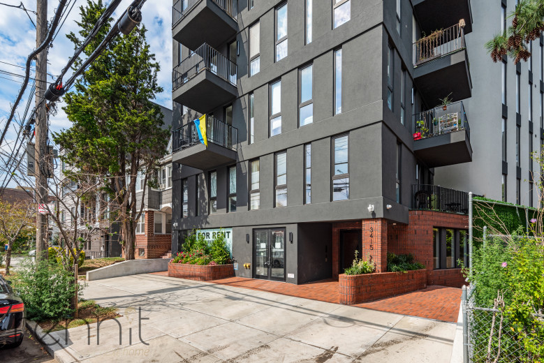 3415 Farragut Rd, Apt Commercial Image 2