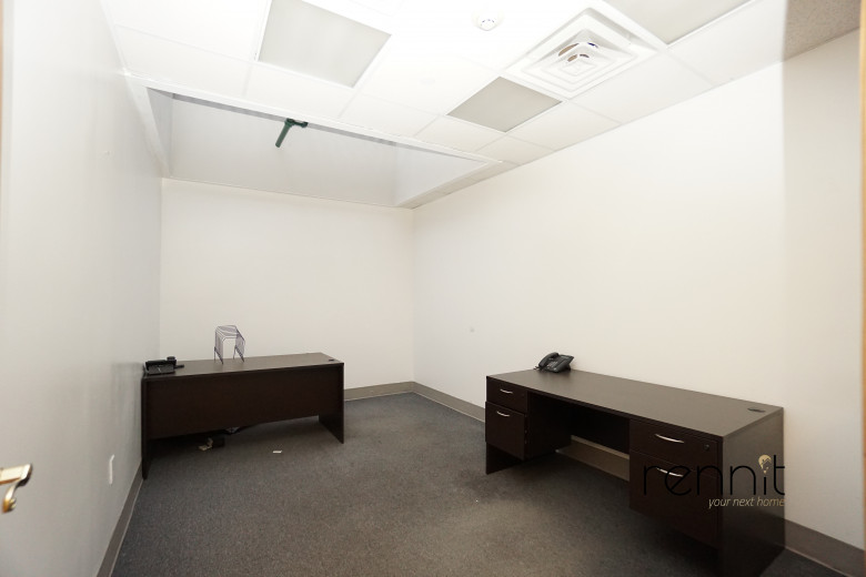 400 Liberty Ave, Apt Commercial Image 12