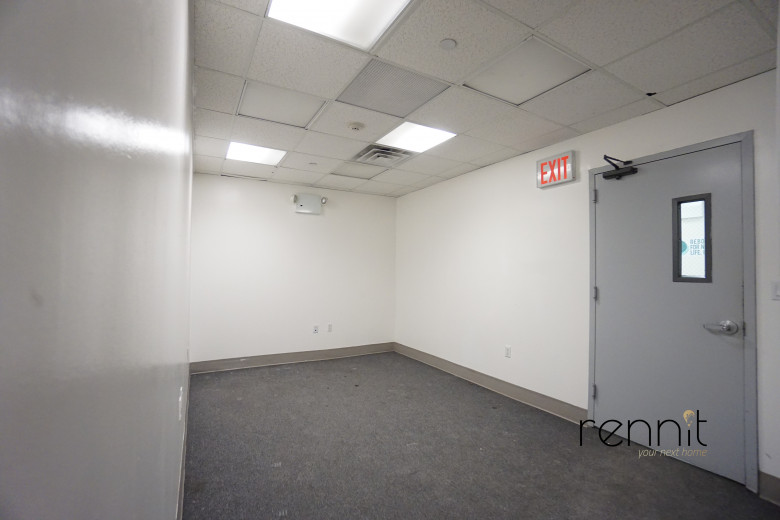 400 Liberty Ave, Apt Commercial Image 8