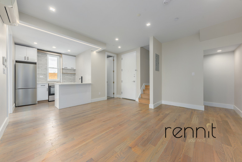 591 Rutland Rd, Apt 4R Image 1