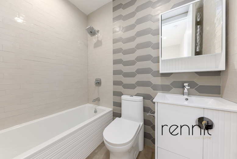 591 Rutland Rd, Apt 4R Image 6