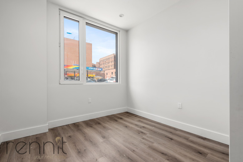 125 Kings Hwy, Apt 1B Image 9