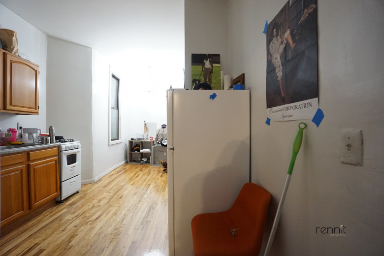 114 Walton St, Apt 2 Image 8