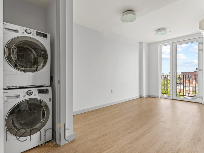 2809 Clarendon Rd, Apt 603 Image 4