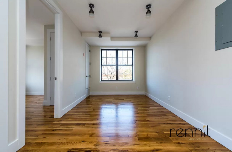 344 Starr St, Apt 3R Image 1