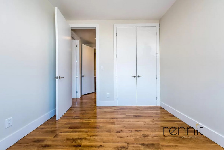 344 Starr St, Apt 3R Image 8