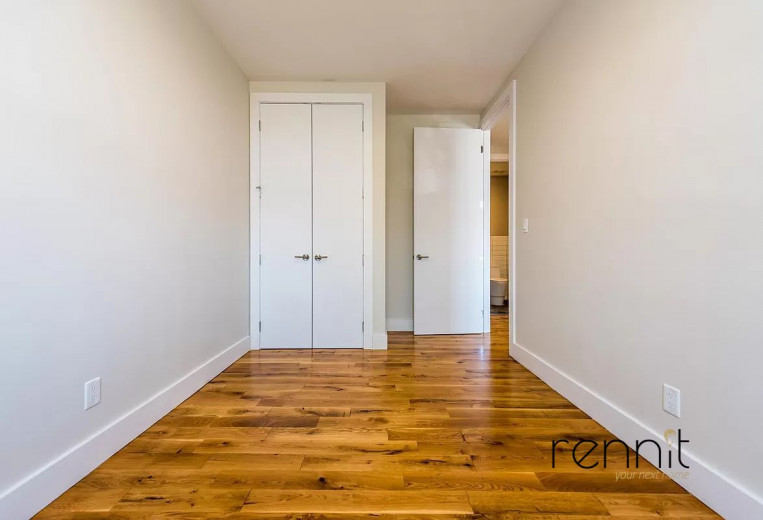 344 Starr St, Apt 3R Image 4