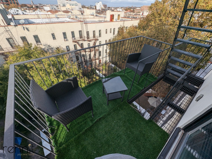 1525 St Johns Pl, Apt 3B Image 14