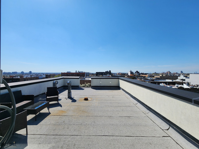 1525 St Johns Pl, Apt 3B Image 16