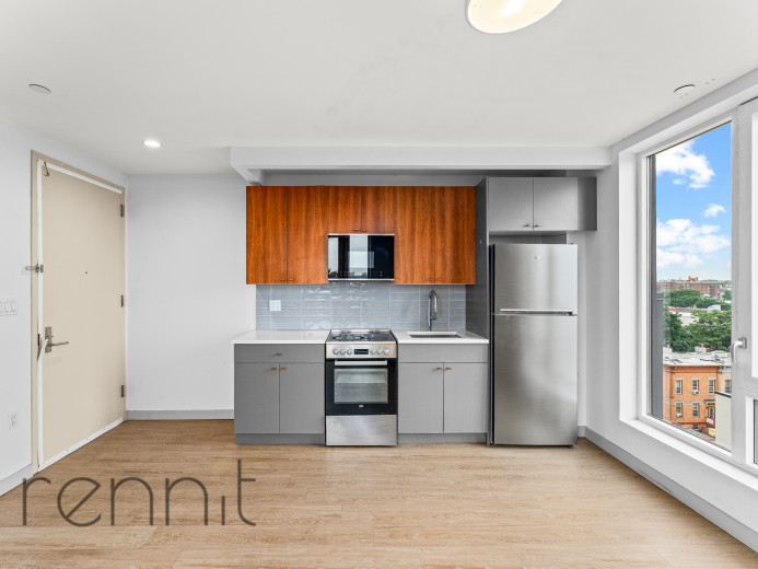 2809 Clarendon Rd, Apt 701 Image 3
