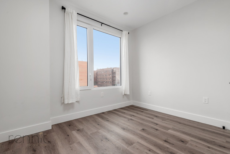 125 Kings Hwy, Apt 4A Image 10