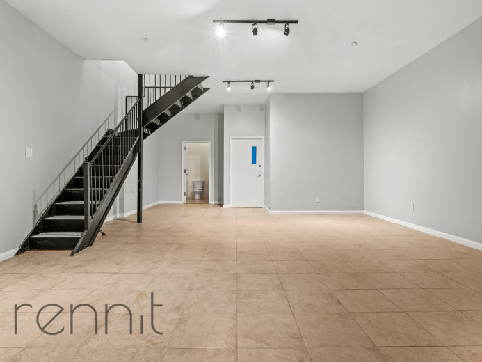 728A Rogers Ave, Apt 1A Image 11