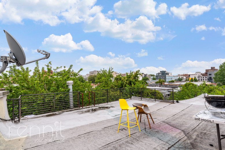 1042 Flushing Ave, Apt 3R Image 13