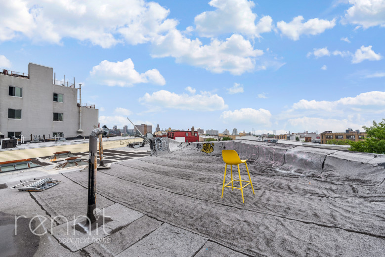 1042 Flushing Ave, Apt 3R Image 14