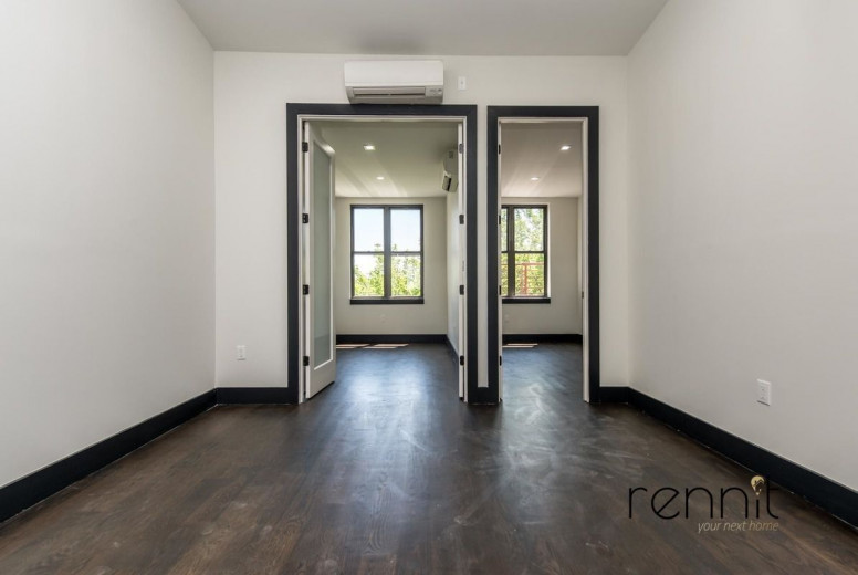 1042 Flushing Ave, Apt 3R Image 3
