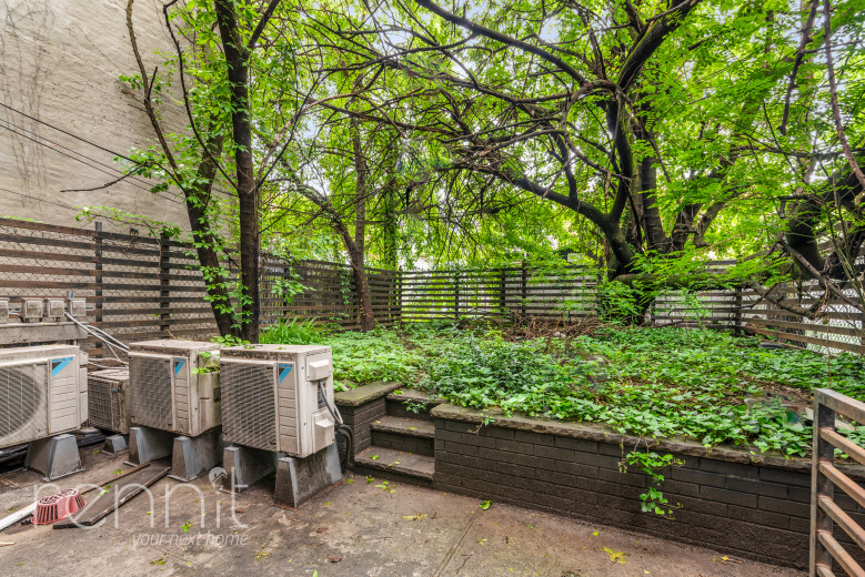 1042 Flushing Ave, Apt 3R Image 20