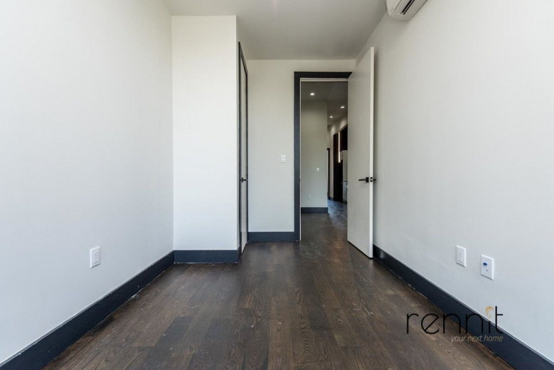 1042 Flushing Ave, Apt 3R Image 5