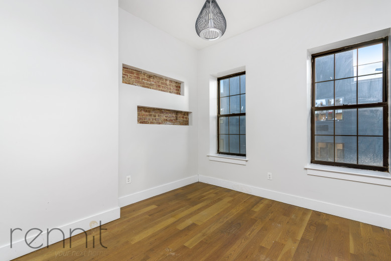146 Wyckoff Ave, Apt 2R Image 10