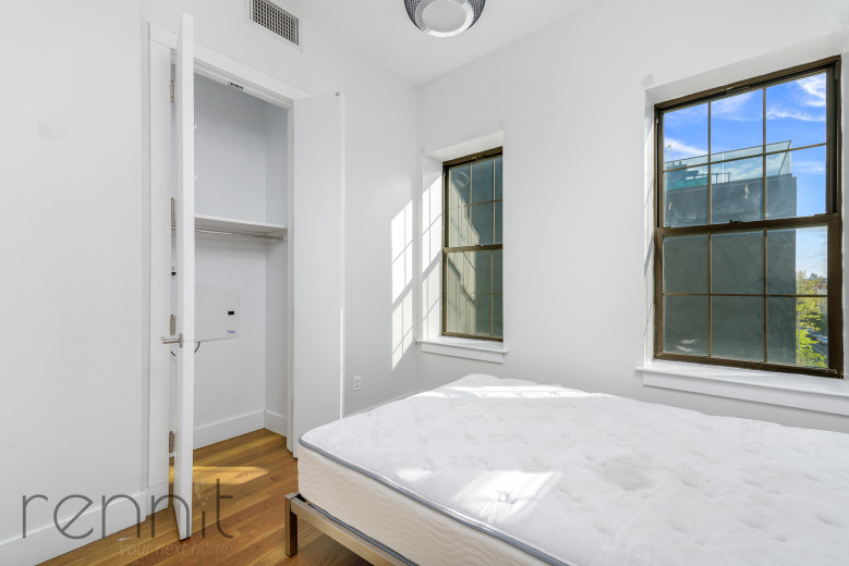 146 Wyckoff Ave, Apt 2R Image 6