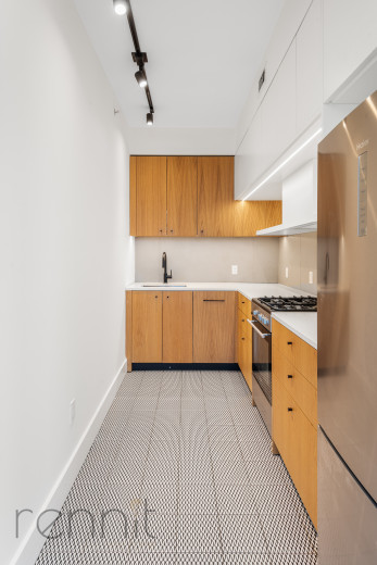 633 Marcy Ave, Apt 403 Image 6