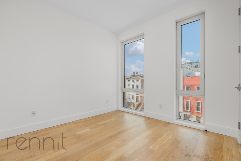 633 Marcy Ave, Apt 403 Image 8