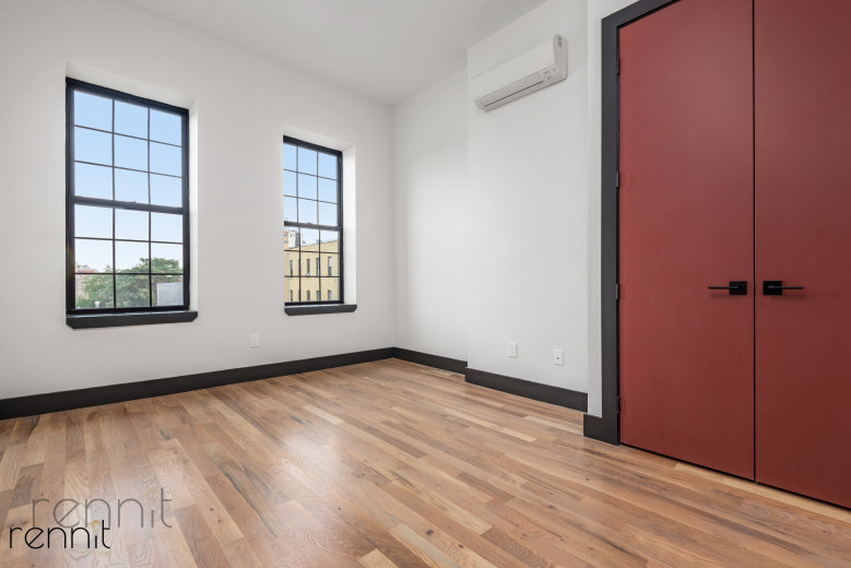 127 Thames St, Apt 4L Image 10