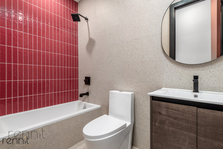 127 Thames St, Apt 4L Image 8