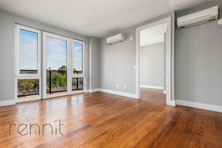 853 Lexington Ave, Apt 5A Image 1