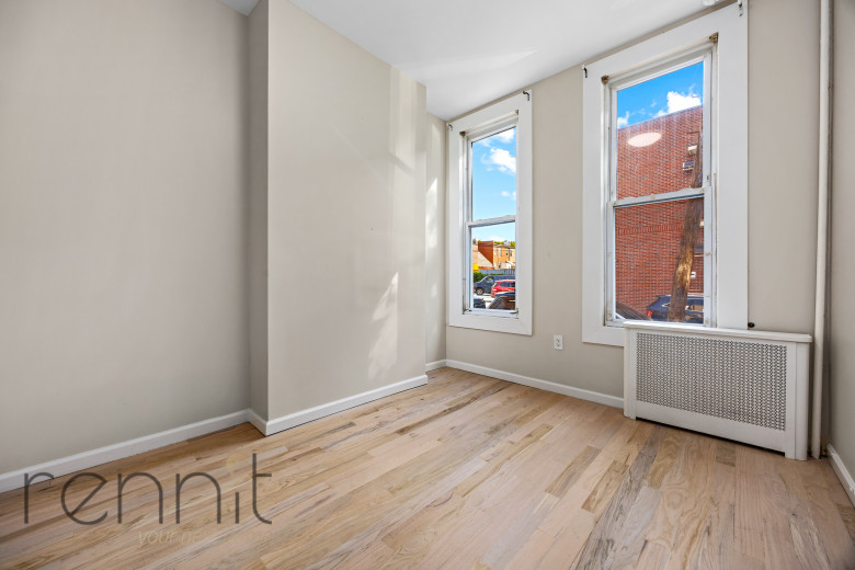 60-85 54th St, Apt 1R Image 8