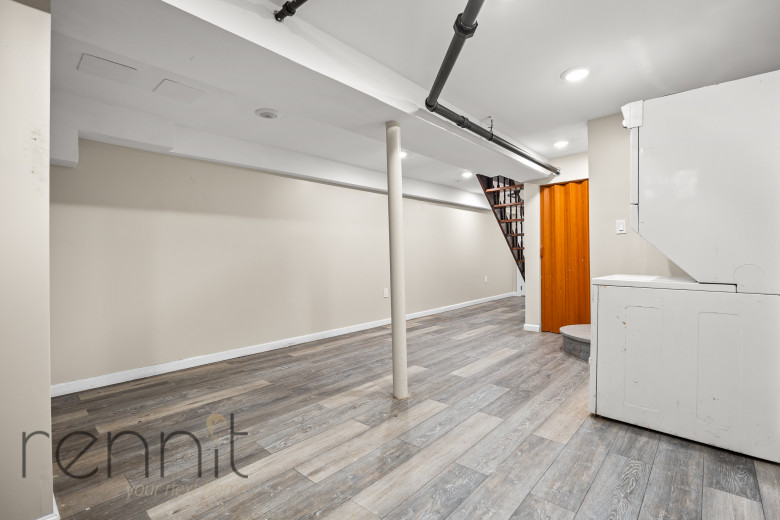 60-85 54th St, Apt 1L Image 13